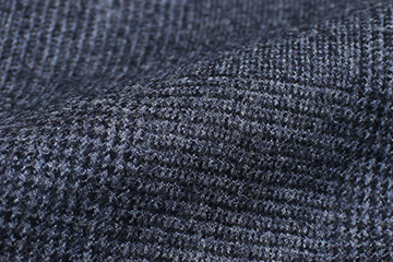 トーン・オン・トーンで魅せる、端正なモダンクラシック